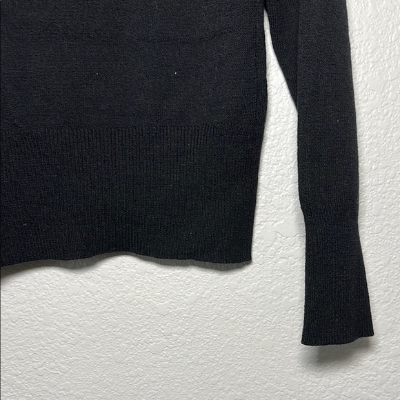 Wool Blend Black V-Neck Sweater M - Picture 3 of 6